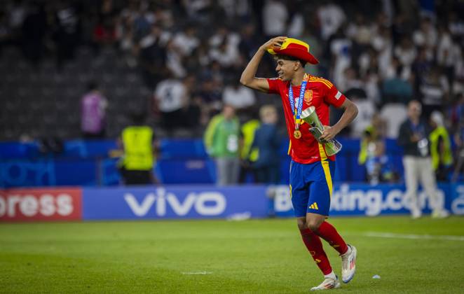 Berlin, Germany 14th Jul 2024 Lamine Yamal ESP Spain England Spain England 14 07 2024