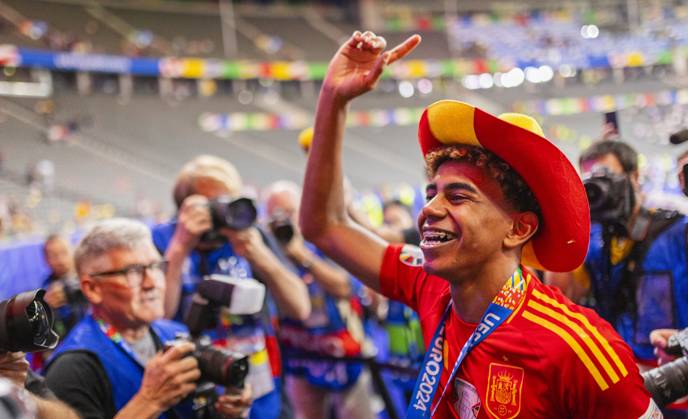 Berlin, Germany 14th Jul 2024 Lamine Yamal ESP Spain England Spain England 14 07 2024
