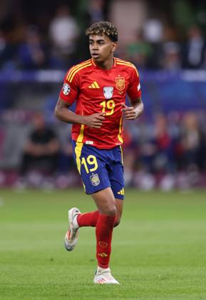Berlin, Germany, 14th July 2024. Lamine Yamal of Spain during the UEFA European Championships final match at Olympiastadion, Berlin. Picture credit should read: David Klein Sportimage EDITORIAL USE ONLY. No use with unauthorised audio, video, data, fixture lists, club league logos or live services. Online in-match use limited to 120 images, no video emulation. No use in betting, games or single club league player publications. SPI-3228-0209