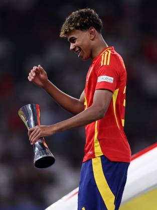 Berlin, Germany, 14th July 2024. Lamine Yamal of Spain celebrates during the UEFA European Championships final match at Olympiastadion, Berlin. Picture credit should read: David Klein Sportimage EDITORIAL USE ONLY. No use with unauthorised audio, video, data, fixture lists, club league logos or live services. Online in-match use limited to 120 images, no video emulation. No use in betting, games or single club league player publications. SPI-3228-0244