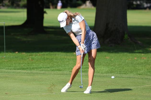 SYLVANIA, OH - JULY 18: LPGA, Golf Damen golfer Nataliya Guseva plays her second shot on the 17th hole during the first round of the 2024 Dana Open on July 18, 2024, at Highland Meadows Golf Club in Sylvania, Ohio. (Photo by Brian Spurlock Icon Sportswire) GOLF: JUL 18 LPGA Dana Open EDITORIAL USE ONLY Icon2407187
