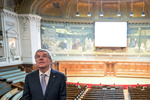(240720) -- PARIS, July 20, 2024 -- International Olympic Committee (IOC) President Thomas Bach visits the Grand Amphitheatre at the Sorbonne University in Paris, France, July 19, 2024. ( AFP Pool via Xinhua) (SP)FRANCE-PARIS-SORBONNE UNIVERSITY Olympic Games, Olympische Spiele, Olympia, OS IOC-BACH BertrandxGuay