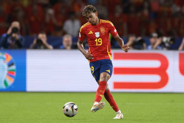 Berlin, Germany, 14th July 2024. Lamine Yamal of Spain during the UEFA European Championships final match at Olympiastadion, Berlin. Picture: Jonathan Moscrop Sportimage EDITORIAL USE ONLY. No use with unauthorised audio, video, data, fixture lists, club league logos or live services. Online in-match use limited to 120 images, no video emulation. No use in betting, games or single club league player publications. SPI-3226-0280