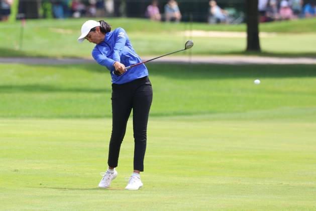 SYLVANIA, OH - JULY 21: LPGA, Golf Damen golfer Aditi Ashok plays her 2nd shot on the 18th hole during the final round of the 2024 Dana Open on July 21, 2024, at Highland Meadows Golf Club in Sylvania, Ohio. (Photo by Brian Spurlock Icon Sportswire) GOLF: JUL 21 LPGA Dana Open EDITORIAL USE ONLY Icon240721114