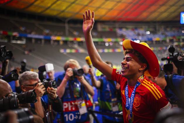 Berlin, Germany 14th Jul 2024 Lamine Yamal ESP Spain England Spain England 14 07 2024