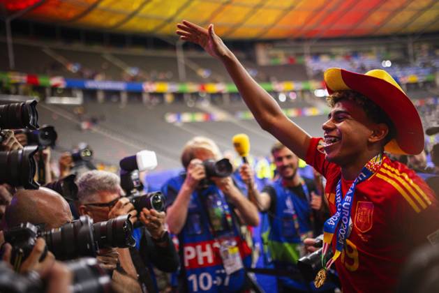 Berlin, Germany 14th Jul 2024 Lamine Yamal ESP Spain England Spain England 14 07 2024
