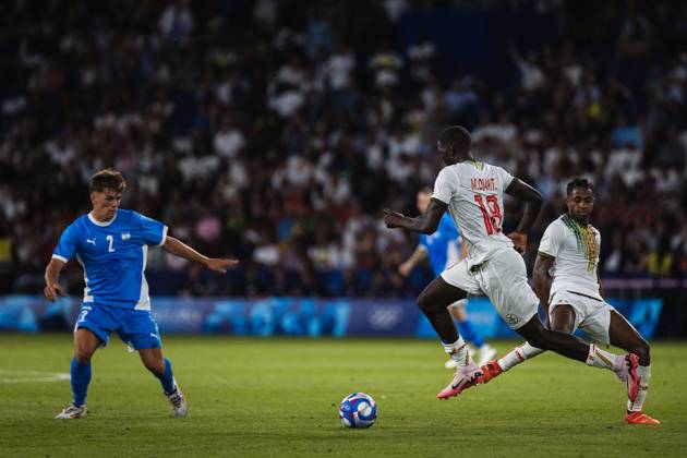Mali x Israel PARIS, IF - 24.07.2024: MALI X ISRAEL - Football - Paris 2024 Olympics - Israel x Mali, match valid for the first round of the group stage of the men& 39;s competition. Held at the Parc des Princes Stadium, in Paris, France, this Wednesday (24). (Photo: Luca Castro Fotoarena) x2579127x  LucaxCastro