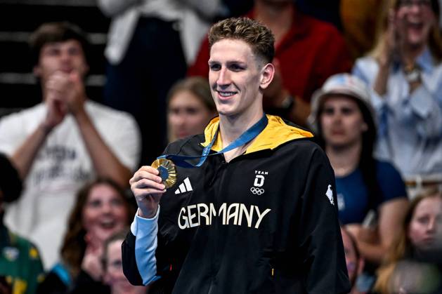 Paris 2024, Schwimmen, Männer, 400m Freistil Finale, Siegerehrung