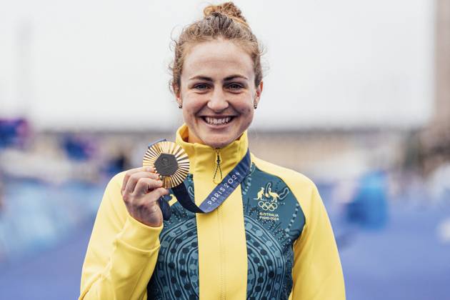 Paris 2024, road cycling, women, individual time trial, Olympic champion Grace Brown