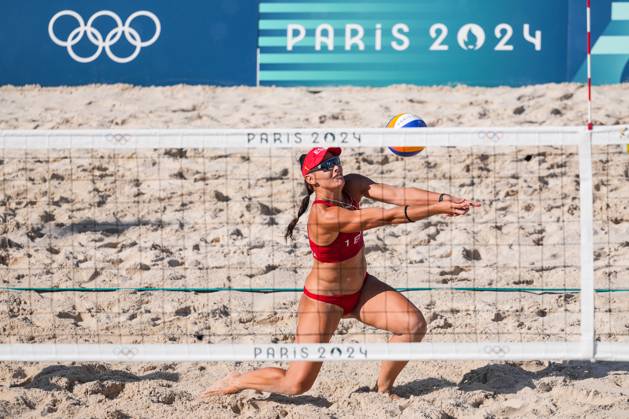 July 28, 2024, Paris, Paris, FRANCE: Fernandez Steiner Liliana of Spain in action during Beach volleyball, Beachvolleyball women s preliminary phase - Pool A on Eiffel Tower Stadium - Centre Court during the Paris 2024 Olympics Games on July 28, 2024 in Paris, France. Paris FRANCE - ZUMAa181 20240728_zaa_a181_007 Copyright: xAlvaroxDiazx