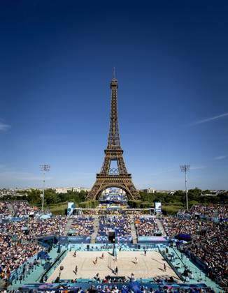 PARIS - Steven van de Velde and Matthew Immers in action against Alex Ranghieri and Adrian Ignacio Carambula Raurich during the men s Beach volleyball, Beachvolleyball group match between the Netherlands and Italy during the Olympic Games, Olympische Spiele, Olympia, OS in France. ANP KOEN VAN WEEL xVIxANPxSportx xxANPxIVx 504424942 originalFilename: 504424942.jpg