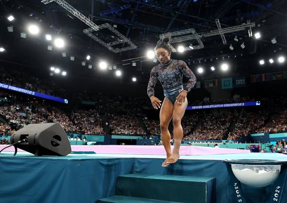 (240728) -- PARIS, July 28, 2024 -- Simone Biles of the United States is seen during the artistic gymnastics women s qualification match during the Paris 2024 Olympic Games, Olympische Spiele, Olympia, OS at Bercy Arena in Paris, France, July 28, 2024. Cao Can) (PARIS2024)FRANCE-PARIS-OLY-ARTISTIC GYMNASTICS CaoCan