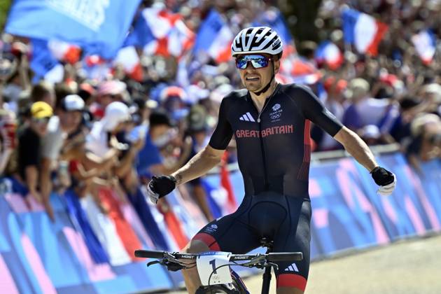 Paris 2024, cycling, men, mountain bike cross-country, Olympic champion Thomas Pidcock