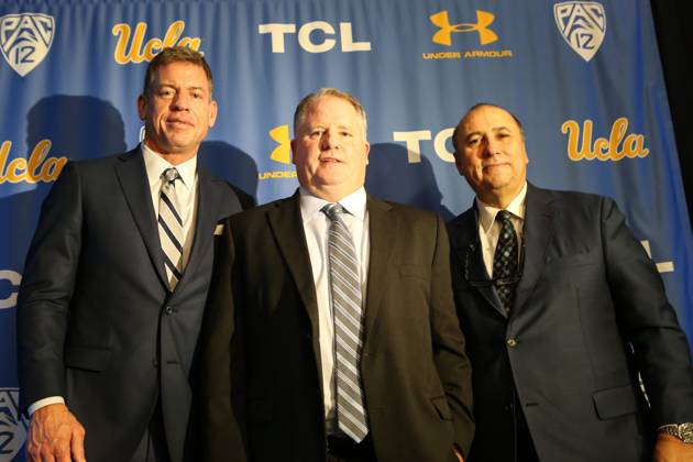 NCAA, College League, USA Football 2017: UCLA Bruins press conference, PK, Pressekonferenz for Chip Kelly NOV 27 November 27, 2017 Westwood CA,..Troy Aikman, Chip Kelly, and Dan Guerrero pose for photo opp at the NCAA Football 2017 UCLA Bruins press conference for new coach Chip Kelly at the UCLA Pavilion Club in Westwood, Ca. on November 27, 2017 (Absolute Complete Photographer & Company Credit: Jevone Moore Cal Media Cal Sport Media (Network Television please contact your Sales Representative for Television usage. Westwood CA USA EDITORIAL USE ONLY Copyright: xx ZUMA-20171127_zaf_c04_106.jpg JevonexMoorex csmphototwo325530