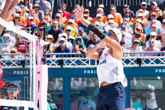 Miles Partain (USA) - Volleyball de plage - Beach volleyball, Beachvolleyball Men’s Beach Volleybal event, Preliminary pool D during the Olympic Games, Olympische Spiele, Olympia, OS Paris 2024 JO 2024 : Volleyball de plage - Jeux Olympiques 2024 - Paris2024 - Paris - 30 07 2024 DPPI Panoramic 