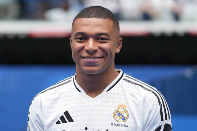 Presentation Kylian Mbappe In Real Madrid - Spain Kylian Mbappé during his presentation as a new player of Real Madrid CF on 16 July 2024 at Santiago Bernabeu stadium in Madrid, Spain - Photo Laurent Lairys ABACAPRESS.COM Madrid Spain Copyright: xLairysxLaurent ABACAx
