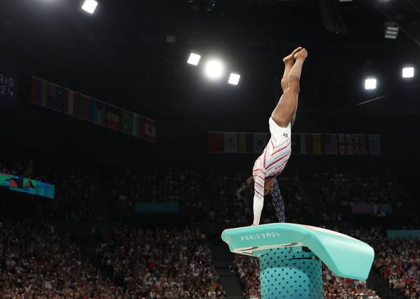 (240730) -- PARIS, July 30, 2024 -- Simone Biles of the United States competes during the vault event of the artistic gymnastics women s team final at the Paris 2024 Olympic Games, Olympische Spiele, Olympia, OS in Paris, France, July 30, 2024. ) (PARIS2024) FRANCE-PARIS-OLY-ARTISTIC GYMNASTICS CaoxCan