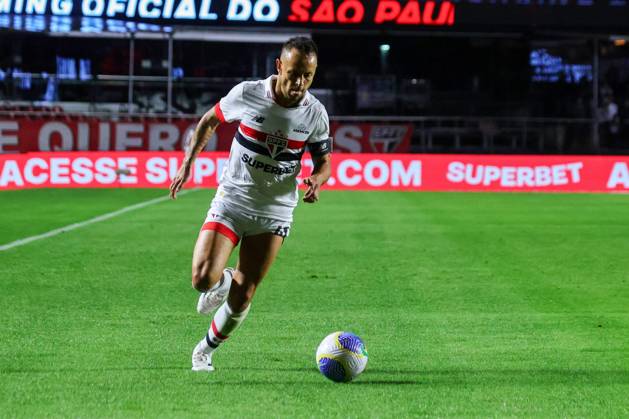 São Paulo x Goias SÃO PAULO, SP - 30.07.2024: SÃO PAULO X GOIAS - Rafinha during the match between São Paulo and Goiás valid for the Round of 16 of the Copa do Brasil 2024 held at MorumBis on Tuesday night (30) in São Paulo. (Photo: Yuri Murakami Fotoarena) x2583443x YurixMurakami