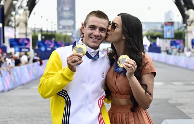 Paris 2024, cycling, men, road race, Olympic champion Remco Evenepoel
