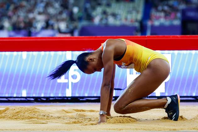August 3, 2024, Paris, Paris, FRANCE: Ana Peleteiro-Compaore of Spain gestures during the Women s Triple Jump Final of the Athletics at Stade de France during the Paris 2024 Olympics Games on August 3, 2024 in Paris, France. Paris FRANCE - ZUMAa181 20240803_zaa_a181_338 Copyright: xAntonioxMartinezx