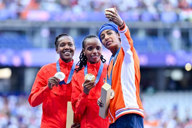 Paris 2024, Leichtathletik, Frauen, 5000m, Siegerehrung