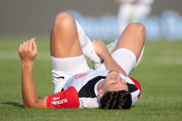 FSV Frankfurt Eintracht Frankfurt, Test match Igor Matanovic Eintracht Frankfurt, 9 has received a kick Test match between FSV Frankfurt and Eintracht Frankfurt on August 7, 2024 in Frankfurt , Frankfurt am Main Hessen Germany PSD Bank Arena