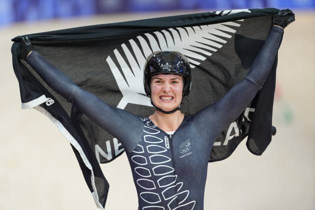 Paris 2024, cycling, track cycling, women, keirin, Olympic champion Ellesse Andrews