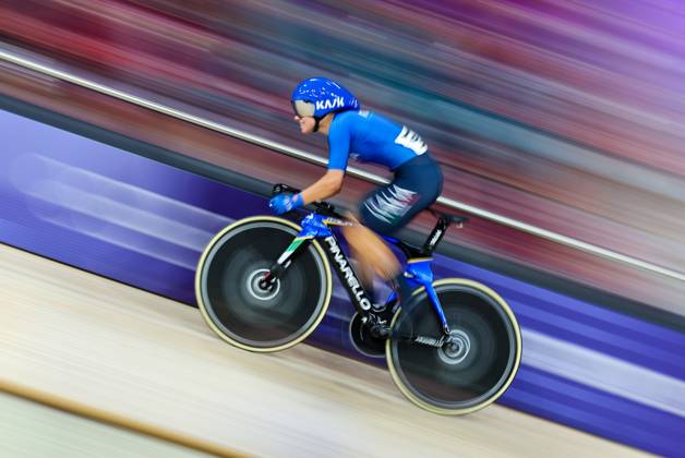 Paris 2024 Olympic Games, Olympische Spiele, Olympia, OS Picture by Alex Whitehead SWpix.com - 09 08 2024 - Paris 2024 Olympic Games - Track cycling, Rad, Radsport, Bahnrad, Bahn - National Velodrome, Saint-Quentin-en-Yvelines, France - Women s Sprint Qualifying - Sara Fiorin (Italy) Copyright: x xSWpix.comx(t axPhotographyxHubxLtd)xAlexxWhitehead SWpix.comx SWP-2602-5821