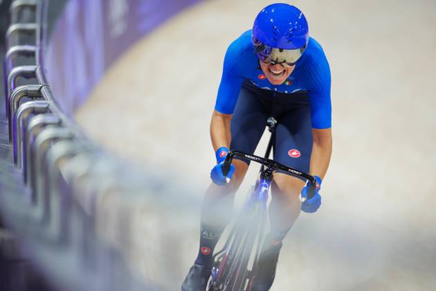 Paris 2024 Olympic Games, Olympische Spiele, Olympia, OS Picture by Ed Sykes SWpix.com - 09 08 2024 - Paris 2024 Olympic Games - Track cycling, Rad, Radsport, Bahnrad, Bahn - National Velodrome, Saint-Quentin-en-Yvelines, France - Women s Sprint Qualifying - Sara Fiorin (Italy) Copyright: x xSWpix.comx(t axPhotographyxHubxLtd)xEdxSykes SWpix.comx SWP-2602-5825