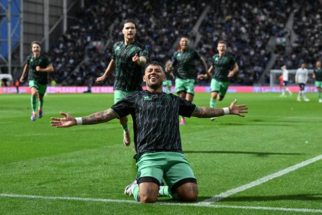 Sky Bet Championship Preston North End v Sheffield United Gustavo Hamer of Sheffield United celebrates his goal to make it 0-2 Sheffield United during the Sky Bet Championship match Preston North End vs Sheffield United at Deepdale, Preston, United Kingdom, 9th August 2024 (Photo by Cody Froggatt News Images) Preston Deepdale Lancashire United Kingdom Copyright: xCodyxFroggatt NewsxImagesx