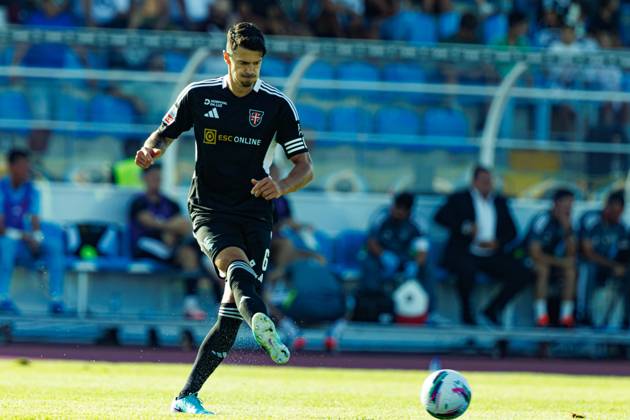Jose Fonte during Liga Portugal game between teams of Casa Pia AC and Boavista FC at Estadio Municipal Rio Maior (Maciej Rogowski) Rio Maior Estadio Municipal Rio Maior Portugal Copyright: xMaciejxRogowskix cpacboavistafull-078