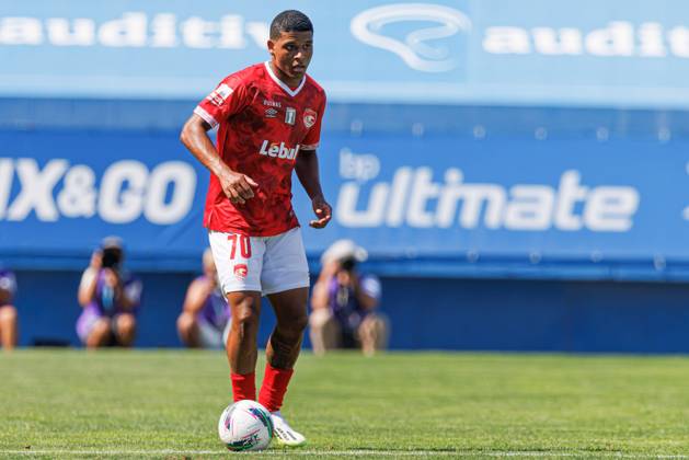 GD Estoril Praia Vs CD Santa Clara in Estoril, Portugal - 11 Aug 2024 Vinicius Lopes (CD Santa Clara) seen during the Liga Portugal game between teams of GD Estoril Praia and CD Santa Clara at Estadio Antonio Coimbra da Mota. GD Estoril Praia vs CD Santa Clara. GD Estoril Praia defeated by CD Santa Clara 1-1 Estoril Portugal Copyright: xMaciejxRogowskix xSOPAxImagesx MROGOWSKI_estorilsantaclara202425-28