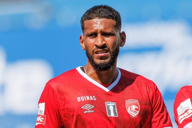 GD Estoril Praia Vs CD Santa Clara in Estoril, Portugal - 11 Aug 2024 Adriano Firmino (CD Santa Clara) seen during the Liga Portugal game between teams of GD Estoril Praia and CD Santa Clara at Estadio Antonio Coimbra da Mota. GD Estoril Praia vs CD Santa Clara. GD Estoril Praia defeated by CD Santa Clara 1-1 Estoril Portugal Copyright: xMaciejxRogowskix xSOPAxImagesx MROGOWSKI_estorilsantaclara202425-32