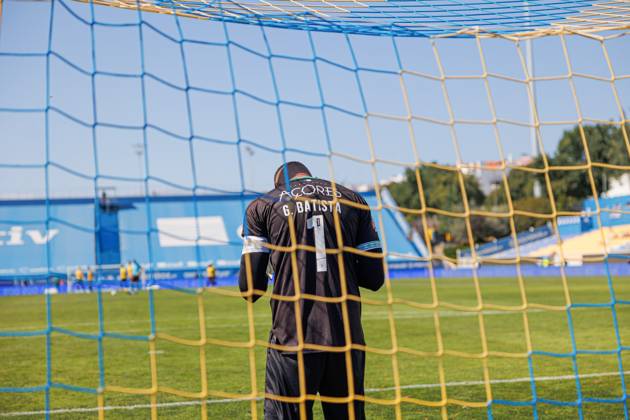 GD Estoril Praia Vs CD Santa Clara in Estoril, Portugal - 11 Aug 2024 Gabriel Batista (CD Santa Clara) seen during the Liga Portugal game between teams of GD Estoril Praia and CD Santa Clara at Estadio Antonio Coimbra da Mota. GD Estoril Praia vs CD Santa Clara. GD Estoril Praia defeated by CD Santa Clara 1-1 Estoril Portugal Copyright: xMaciejxRogowskix xSOPAxImagesx MROGOWSKI_estorilsantaclara202425-38