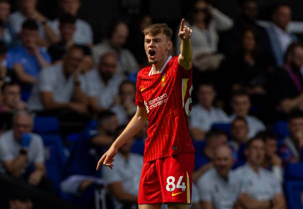 Football - FA Premier League - Ipswich Town FC v Liverpool FC IPSWICH, ENGLAND - Saturday, August 17, 2024: Liverpool s Conor Bradley during the FA Premier League match between Ipswich Town FC and Liverpool FC at Portman Road. (Photo by David Rawcliffe Propaganda) IPSWICH Portman Road SUFFOLK ENGLAND  Copyright: xDavidxRawcliffex P2024-08-17-Ipswich_Liverpool-129