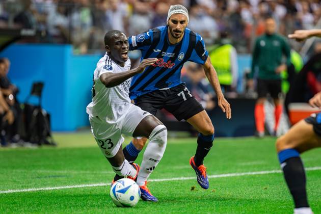 UEFA Super Cup 2024 Final match: Real Madrid Vs Atalanta BC in Warsaw, Poland - 14 Aug 2024 Ferland Mendy (L) of Real and Davide Zappacosta (R) of Atalanta BC are seen in action during the UEFA Super Cup 2024 Final match between Real Madrid and Atalanta BC at PGE Narodowy stadium in Warsaw. Final score; Real Madrid 2:0. Atalanta BC. Warsaw Poland Copyright: xMiko?ajxBarbanellx xSOPAxImagesx MBarbanell_UEFASC2024_14082024_16
