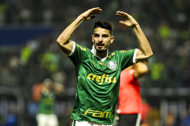 Match between Palmeiras and Botafogo for the Conmebol Libertadores 2024 Sao Paulo (SP), 08 21 2024 - LIBERTADORES PALMEIRAS X BOTAFOGO - Player Flaco Lopez celebrates his goal, during the match between Palmeiras and Botafogo, valid for the second leg of the round of 16 of the Copa Conmebol Libertadores, on the night of this Wednesday, August 21, 2024, at Allianz Parque, in Sao Paulo-SP. (Foto: Pedro Paulo Diaz Thenews2 imago images) SPO Copyright: xPedroxPauloxDiazx