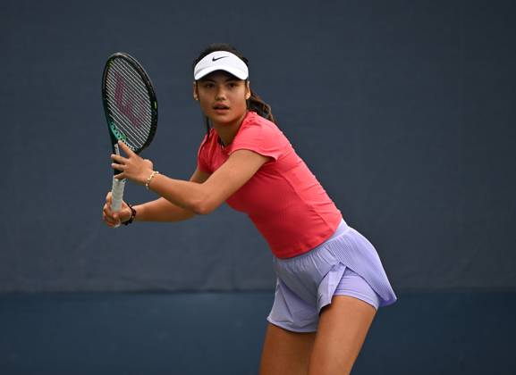 FLUSHING NY- AUGUST 22: Emma Raducanu is seen on the practice court at the USTA Billie Jean King National Tennis Center on August 22, 2024 in Flushing Queens. Copyright: xmpi04x Mediapunchx