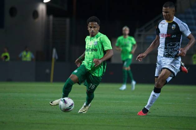 August 23, 2024, Algarve Stadium, Loule, Portugal, Sporting Clube Farense v Sporting Clube de Portugal, Liga Portugal Betclic, Week 3 August 23, 2024, Loule, Portugal: Marcus Edwards 10 of Sporting Clube de Portugal in action during the Liga Portugal Betclic week 3 football match between Sporting Clube Farense and Sporting Clube de Portugal at Algarve Stadium. Copyright: xNUNOxPIRESxVELOSOx