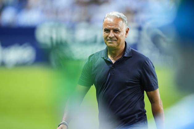 August 24, 2024, Malaga, Malaga, SPAIN: Sergio Pellicer, head coach of Malaga CF, looks on during the Spanish league, LaLiga Hypermotion, football match played between Malaga CF and CD Mirandes at La Rosaleda stadium on August 24, 2024, in Malaga, Spain. Malaga SPAIN - ZUMAa181 20240824_zaa_a181_137 Copyright: xJoaquinxCorcherox