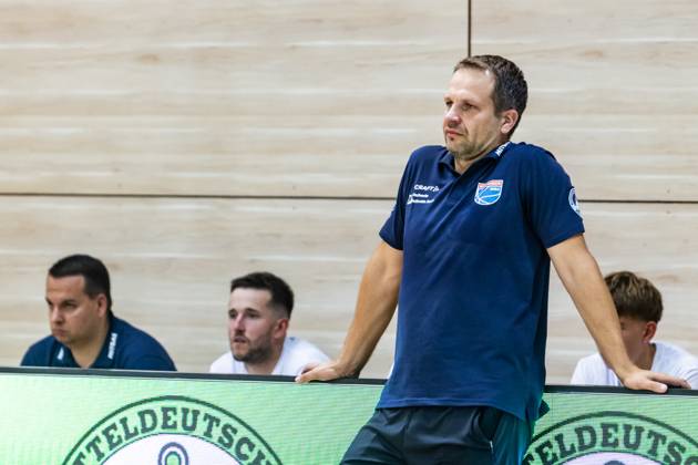 easyCredit Basketball Bundesliga, BBL, Season 2024 2025, Men 24 08 2024, Test match Syntainics MBC BG Göttingen, Janis Gailitis Head Coach Syntainics MBC Copyright Alexander Trienitz
