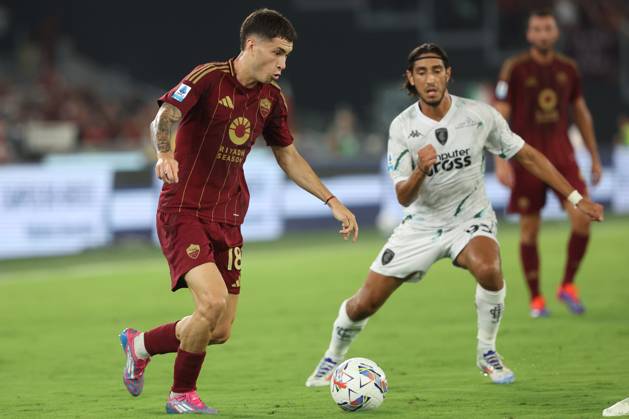 Rome, Italy 25.08.2024 : Matias Soule of Roma during Italian football championship Serie A Enilive 2024-2025 match AS Roma Vs Empoli FC at Stadio Olimpico in Rome on August 25, 2024.  Copyright: xMarcoxIacobucci IPAxSportx xipa-x xx IPA_49078024 IPA_Agency_IPA49078024