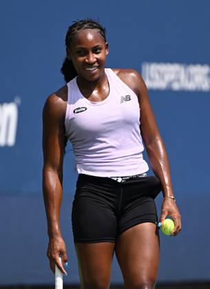 Practice court at the USTA Billie Jean King National Tennis Center during the US Open Featuring: Coco Gauff Where: Queens, New York, United States When: 25 Aug 2024 Credit: Robert Bell INSTARimages EDITORIAL USE ONLY. NOT FOR USE BY NEWSPAPERS BASED IN THE UK. Copyright: xLarryxMaranox instar54057173