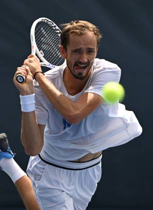 Sport Bilder des Tages Practice court at the USTA Billie Jean King National Tennis Center during the US Open Featuring: Daniil Medvedev Where: Queens, New York, United States When: 25 Aug 2024 Credit: Robert Bell INSTARimages EDITORIAL USE ONLY. NOT FOR USE BY NEWSPAPERS BASED IN THE UK. Copyright: xLarryxMaranox instar54057184