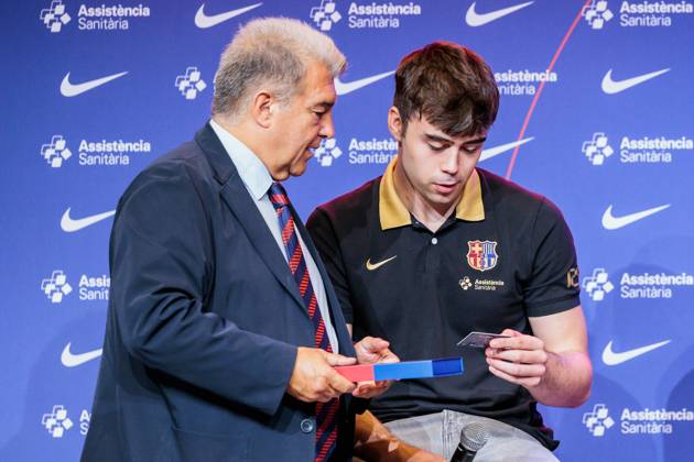 August 26, 2024, Barcelona, Barcelona, Spain: Joan Laporta, President of FC Barcelona, Barca and Juan Nunez during the presentation as new FC Barcelona Basket players at Auditori 1899 on August 26, 2024 in Barcelona, Spain. Barcelona Spain - ZUMAa181 20240826_zaa_a181_059 Copyright: xJavierxBorregox