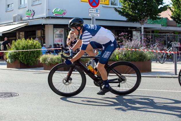 41 Mutterstadt road bike race at the Kerwe for the prize of the municipality of Mutterstadt and the Sparkasse Vorderpfalz Mutterstadt, Rhineland-Palatinate Copyright: xUdoxHerrmannx