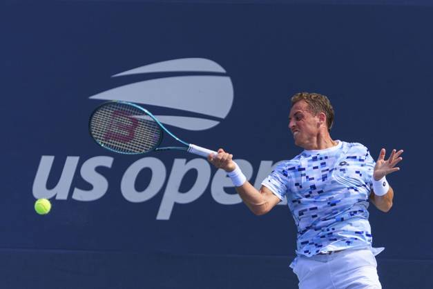 August 26, 2024, Flushing Meadows, New York, USA: Roberto Carballes Baena during Day 1 of his match against Jan Choinski in the 2024 US Open held at the USTA Billie Jean King National Tennis Center on MondayAugust 26, 2024 in the Flushing neighborhood of the Queens borough of New York City. JAVIER ROJAS PI Flushing Meadows USA - ZUMAp124 20240826_zaa_p124_040 Copyright: xJavierxRojasx