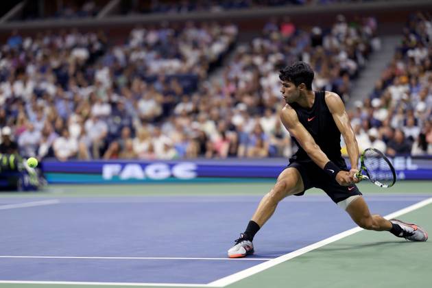 Carlos Alcaraz of Spain in action US Open Championships 2024, Day Two, Flushing Meadows, New York, USA - 27 Aug 2024  Copyright: xEllaxLing Shutterstockx 14664798ca