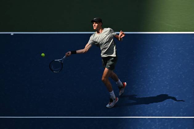 US Open - First Round Jannik Sinner (ITA) during his first round match at the 2024 US Open at Billie Jean National Tennis Center in New York City, NY, USA, on August 27, 2024. Photo by Corinne Dubreuil ABACAPRESS.COM New York City NY United States  Copyright: xDubreuilxCorinne ABACAx