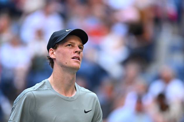 US Open - First Round Jannik Sinner (ITA) during his first round match at the 2024 US Open at Billie Jean National Tennis Center in New York City, NY, USA, on August 27, 2024. Photo by Corinne Dubreuil ABACAPRESS.COM New York City NY United States  Copyright: xDubreuilxCorinne ABACAx